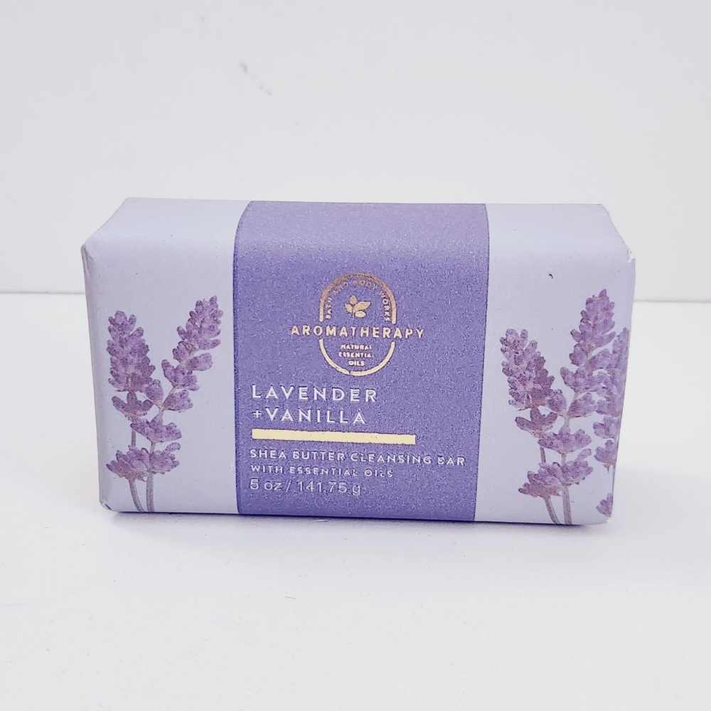 ⭐4/$15 Bath & Body Works Lavender Vanilla Cleansing Bar